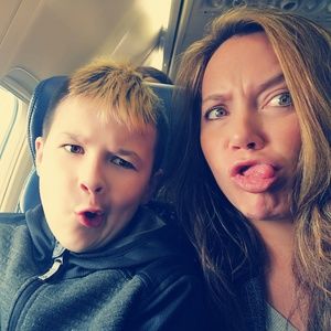 Meet your Posher, Claire